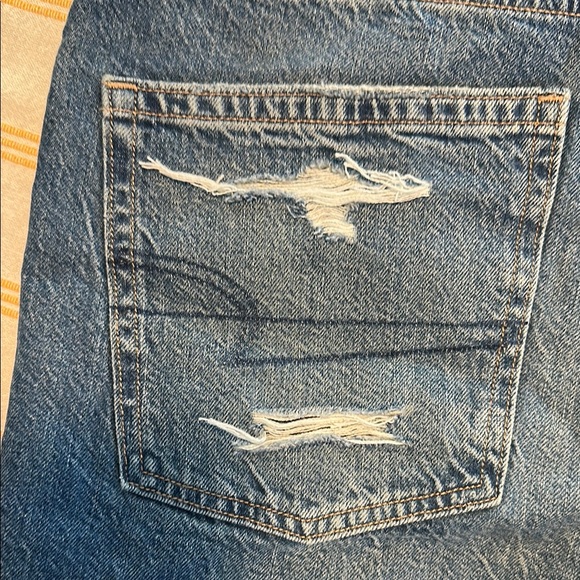 Highest Rise 90s boyfriend American Eagle Outfitters Blue Jean Shorts - Picture 4 of 6